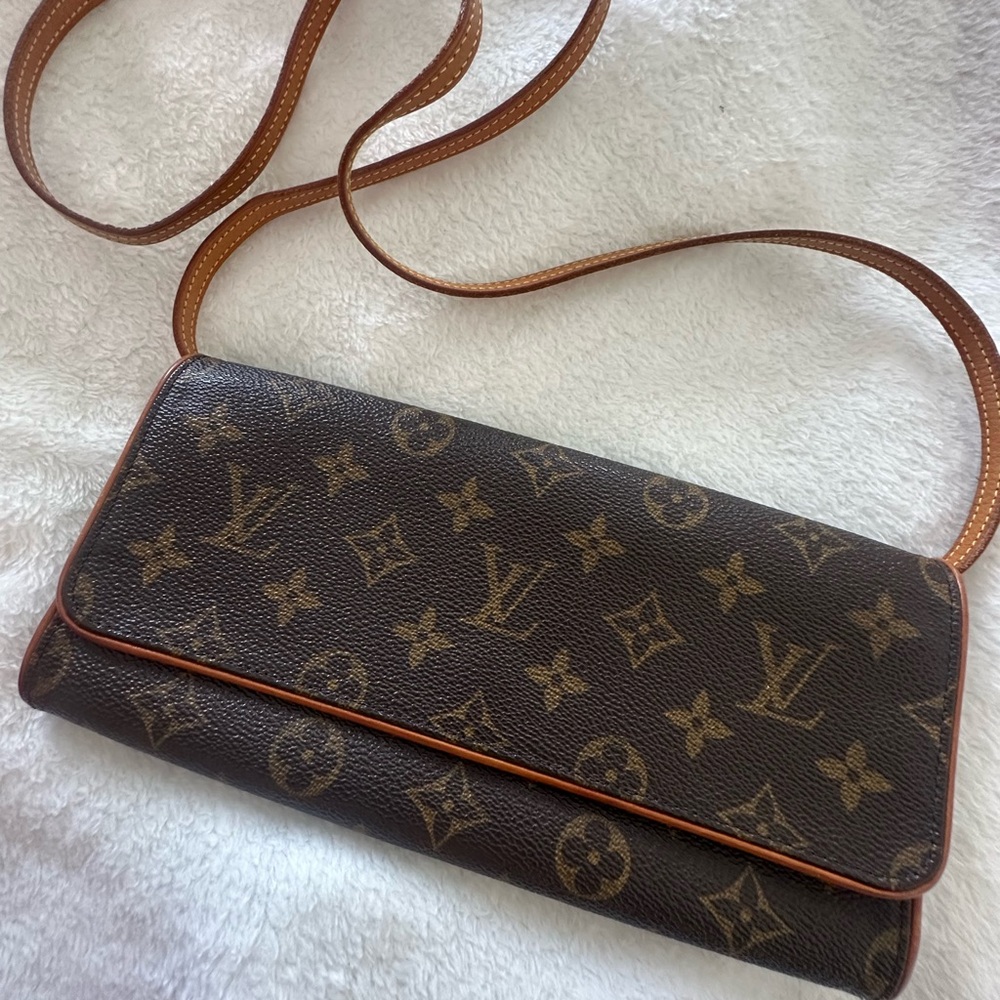 Louis Vuitton Classic Monogram Crossbody Bag